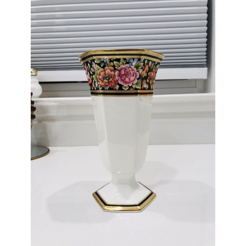 Wedgwood Clio 8" tall Floral Vase